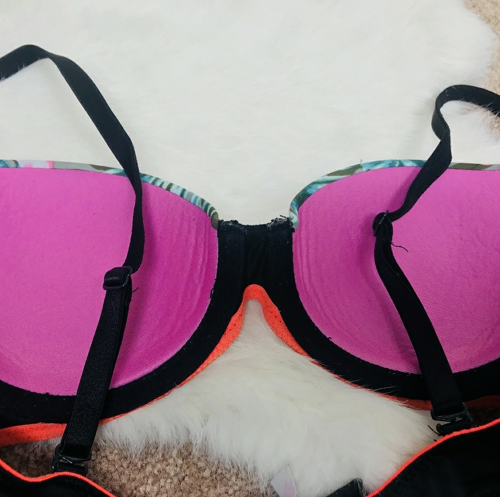 PINK VS Bra Lightly Lined Floral Sz: 32A - Picture 4 of 5